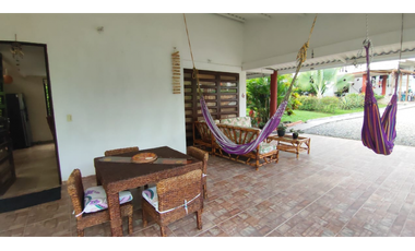 CASA CAMPESTRE URBANA DE 748 M2 EN 799 MILL EN LA MESA CUND