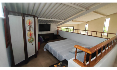 CASA CAMPESTRE URBANA DE 748 M2 EN 799 MILL EN LA MESA CUND