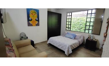 CASA CAMPESTRE URBANA DE 748 M2 EN 799 MILL EN LA MESA CUND