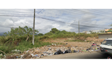 PACORA / SANTA FÉ / 30000 M / USO COMERCIAL / FRENTE A VIA PRINCIPAL