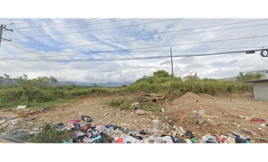 PACORA / SANTA FÉ / 30000 M / USO COMERCIAL / FRENTE A VIA PRINCIPAL