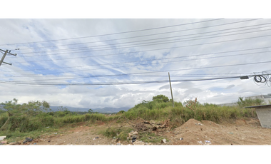 PACORA / SANTA FÉ / 30000 M / USO COMERCIAL / FRENTE A VIA PRINCIPAL