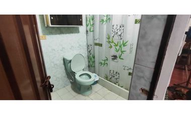 VENTA DE CASA URBANA DE 137 M2 EN 450 MILL EN LA MESA CUND