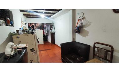 VENTA DE CASA URBANA DE 137 M2 EN 450 MILL EN LA MESA CUND