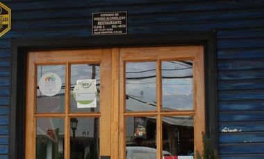 Se arrienda excelente Local Comercial