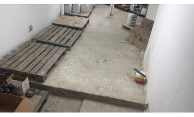 BODEGA PARA LA VENTA EN EL SECTRO DE LA PAZ ENVIGADO