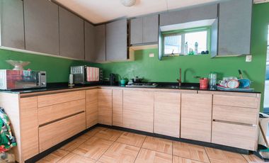 🏡 Casa en Venta – Coronel, Calle Laguna Carilauquén