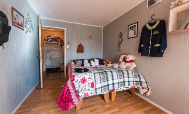 🏡 Casa en Venta – Coronel, Calle Laguna Carilauquén