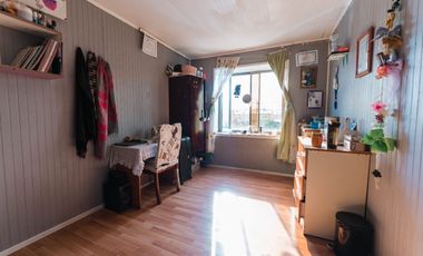 🏡 Casa en Venta – Coronel, Calle Laguna Carilauquén