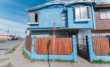 🏡 Casa en Venta – Coronel, Calle Laguna Carilauquén