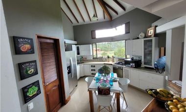 Venta Casa Campestre en El Escobero, 7.600 m² en Parcelación