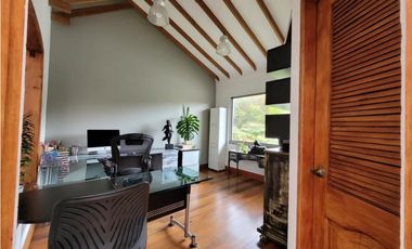Venta Casa Campestre en El Escobero, 7.600 m² en Parcelación