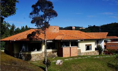Venta Casa Campestre en El Escobero, 7.600 m² en Parcelación