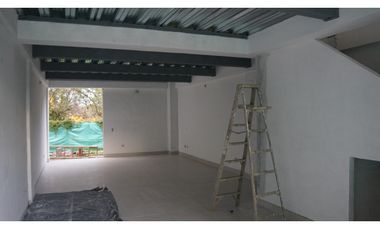 LOCAL UBICADO EN LLANOGRANDE  PARA LA VENTA