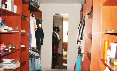 Venta casa en Alto del Escobero, Envigado 4 alcobas  Terraza y estudio