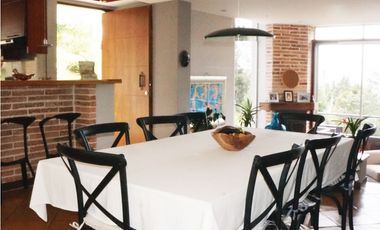 Venta casa en Alto del Escobero, Envigado 4 alcobas  Terraza y estudio