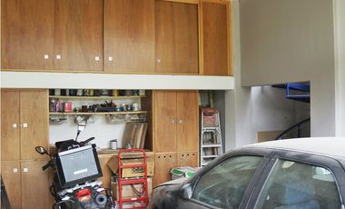Venta casa en Alto del Escobero, Envigado 4 alcobas  Terraza y estudio