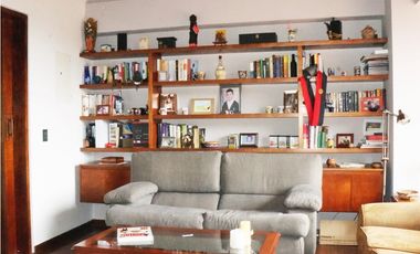 Venta casa en Alto del Escobero, Envigado 4 alcobas  Terraza y estudio
