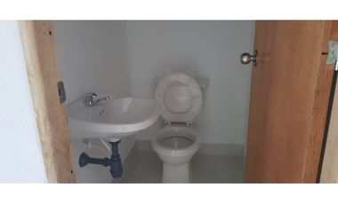 LOCAL COMERCIAL EN LLANOGRANDE