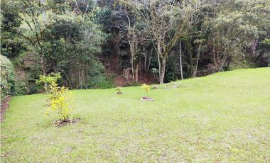 Venta de Lote en Unidad Cerrada en Pantanillo Retiro