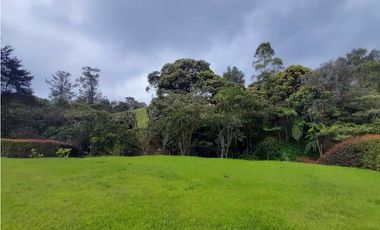 Venta de Lote en Unidad Cerrada en Pantanillo Retiro