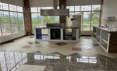 VENDO FINCA CON PISCINA VIA GIRARDOT TOCAIMA