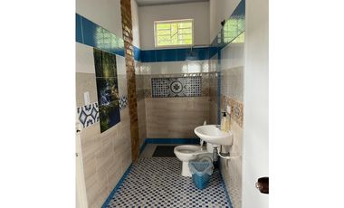 VENDO FINCA CON PISCINA VIA GIRARDOT TOCAIMA
