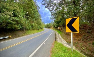 Lote Comercial Alto Palmas Sector Variante Aeropuerto (Envigado)
