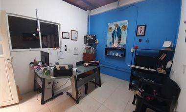 Se vende bodega grande Zona comercial Barrio Versalles Palmira Valle