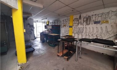 Se vende bodega grande Zona comercial Barrio Versalles Palmira Valle
