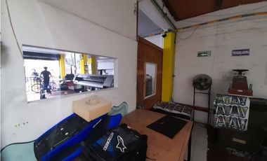 Se vende bodega grande Zona comercial Barrio Versalles Palmira Valle