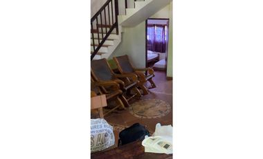 CABAÑA TOLU, EN VENTA. 120 m2. Cercana al Mar.