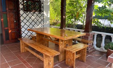 CABAÑA TOLU, EN VENTA. 120 m2. Cercana al Mar.