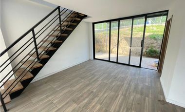 Casa en Arriendo en Envigado Sector La Mina