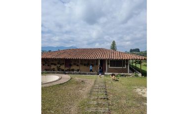 Venta de Lote y Casa Carmen de Viboral