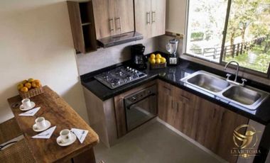 HERMOSO HOTEL EN FILANDIA VENDO