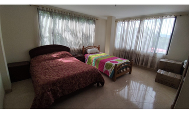 Se vende casalote de 1518 M2 en 330 mill en La Mesa Cund, COL.