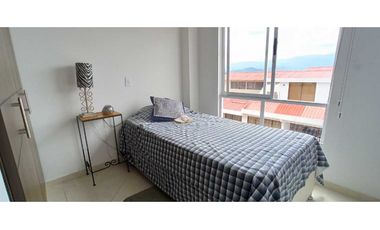 Apartamento Esquinero Cuarto Piso Con Hermosa Vista En La Mesa Cundi