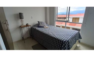 Apartamento Esquinero Cuarto Piso Con Hermosa Vista En La Mesa Cundi