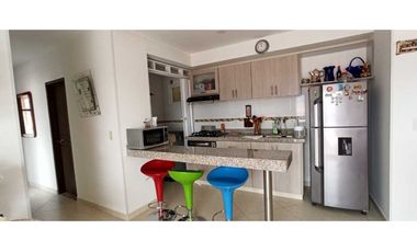 Apartamento Esquinero Cuarto Piso Con Hermosa Vista En La Mesa Cundi