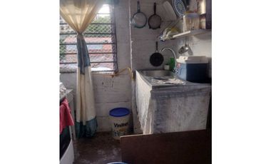 Casa en venta para reformar Sabaneta