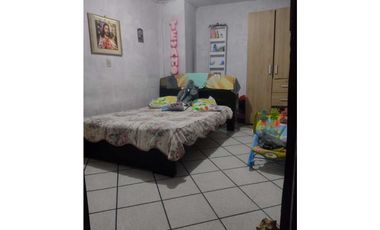 Casa en venta para reformar Sabaneta