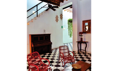 Venta de HERMOSA Casa/Hotel en el Centro Historico.
