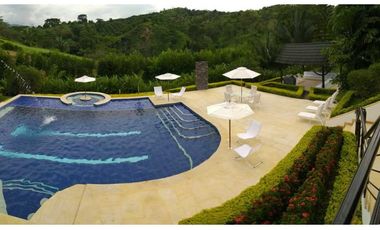 Quinta En Condominio Campestre Sobre La Vía Principal