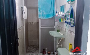 Casa de 1 nivel con 6 habitaciones en Cuba, Pereira