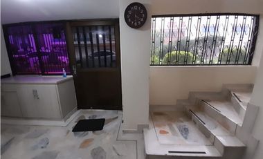 Barrio Las Flores - Apartaestudio en venta Palmira Valle del Cauca