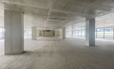 SE ARRIENA OFICINA CERCA AL DORADO