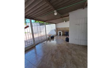 Comoda Casa en VENTA  Barrio centro de soledad