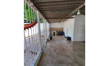 Comoda Casa en VENTA  Barrio centro de soledad