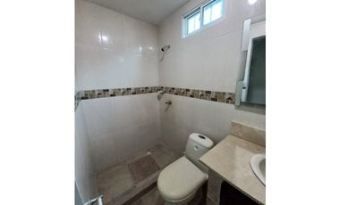 Comoda Casa en VENTA  Barrio centro de soledad